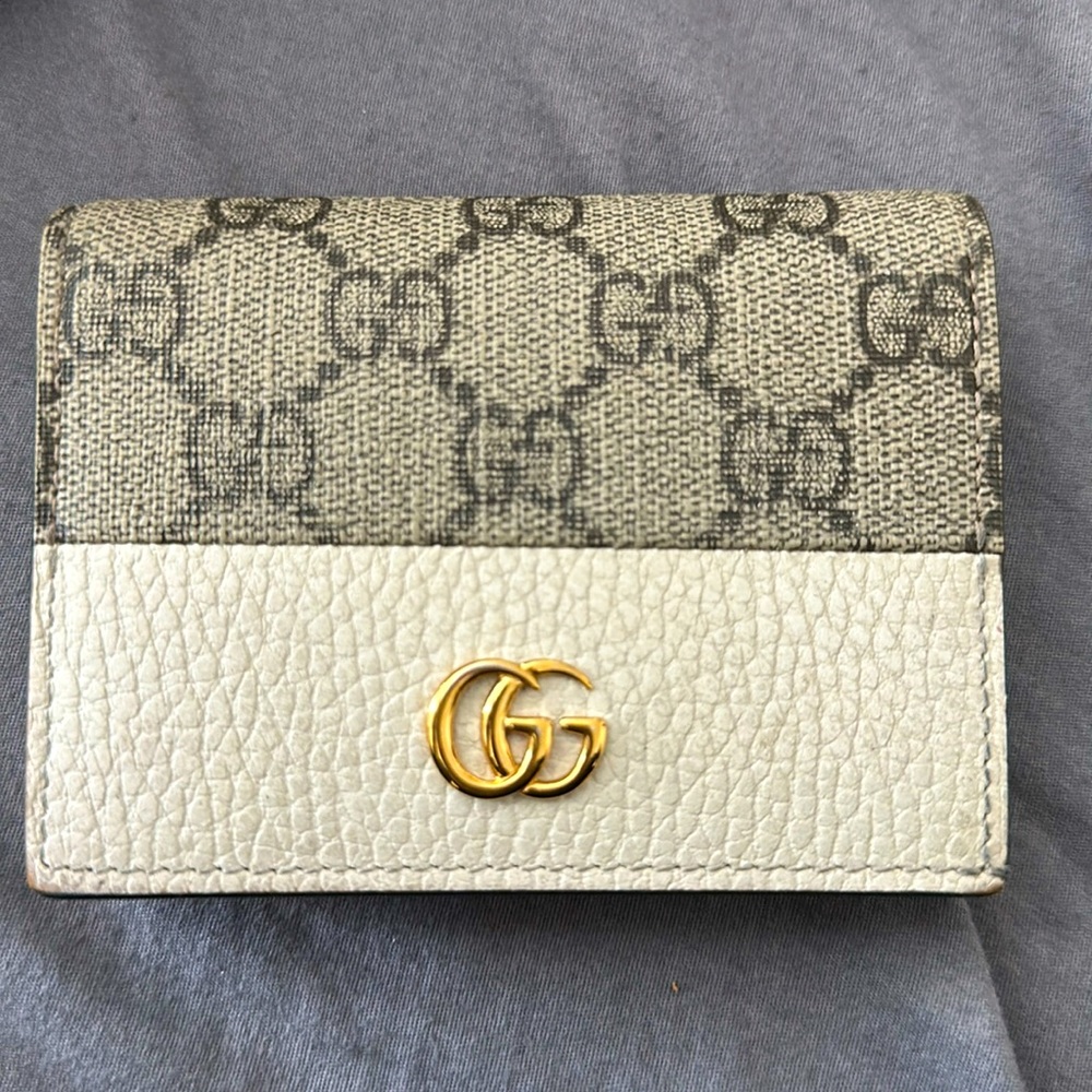 Gucci wallet